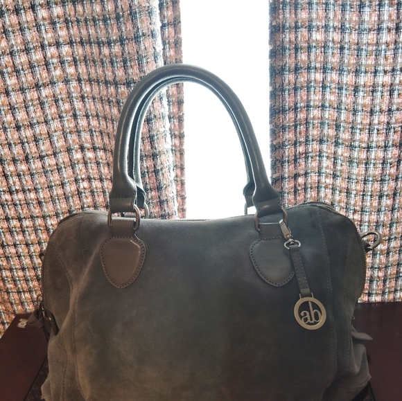 Audrey Brooke Suede Leather Bag Purse - Picture 16 of 16